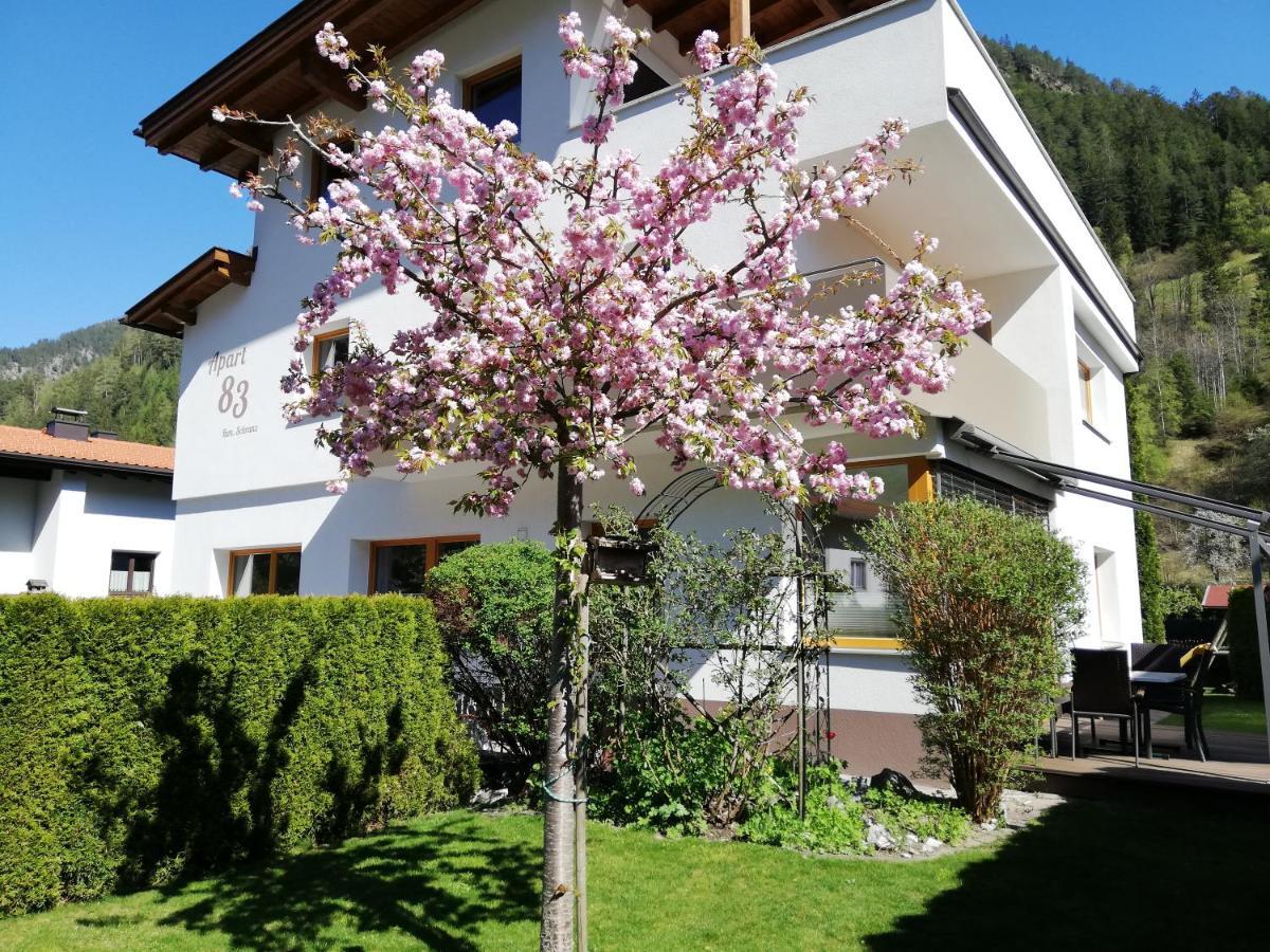 Apart 83 Tösenssteinach Buitenkant foto