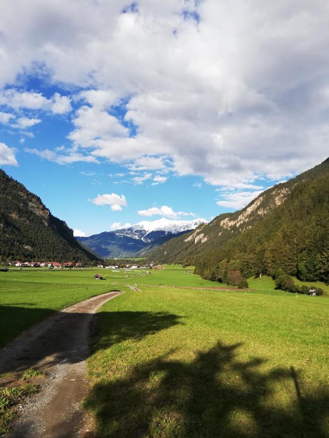 Apart 83 Tösenssteinach Buitenkant foto